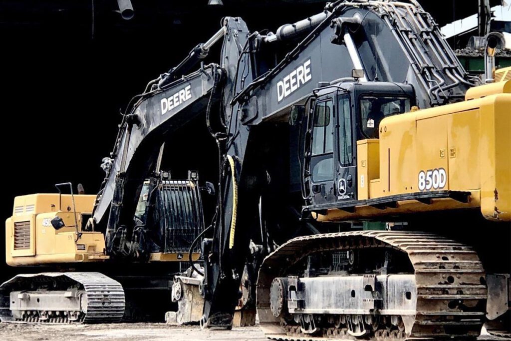 Two-Excavators-v2
